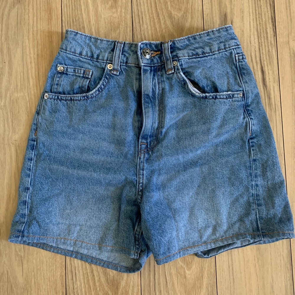 Divided Jean shorts size 0